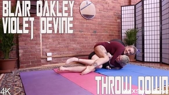 Blair Oakley, Violet Devine Throw Down - Hardcore [FullHD]