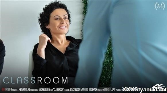 Stacy Bloom, Angelo Godshack - Classroom [HD]