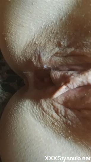 Amateurs - Wife Wanted To See What It Felt Like Getting Fucked In The Ass [SD]