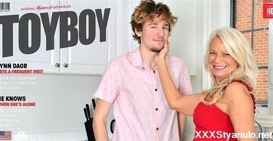 Jynn Daor - This Toyboy Loves To Fuck His Mature Neighbour [FullHD]
