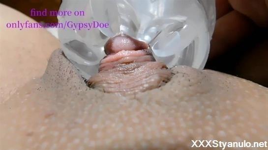 Gypsy Doe - Big Clit Penetrating Clear Fleshlight [FullHD]