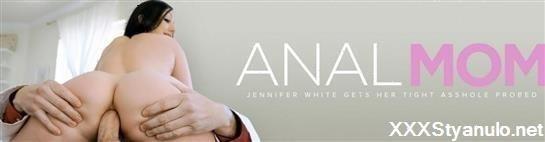 Jennifer White - Complimentary Breast Exam [SD]