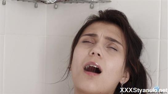 Luna Nude - For You [SD]