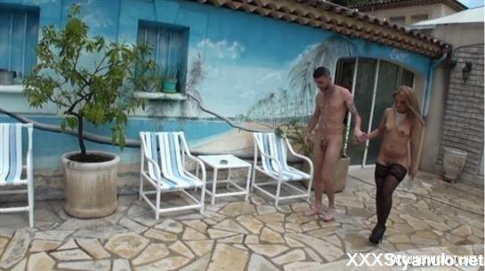 In Bandol - With Victoria French [SD]