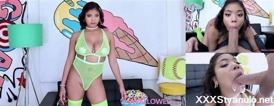 Nia Nacci - Sloppy Toppy Sweetheart Nia [FullHD]