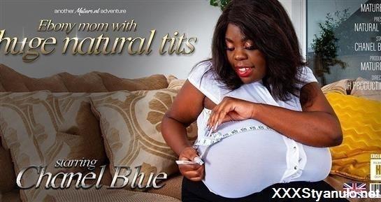 Chanel Blue - Chanel Blue Is A Mom With Some Very Big Naturals [HD]