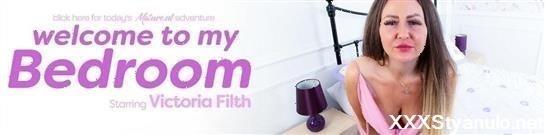Victoria Filth - Naughty Mom Victoria Filth Sure Knows How To Please Herself [FullHD]