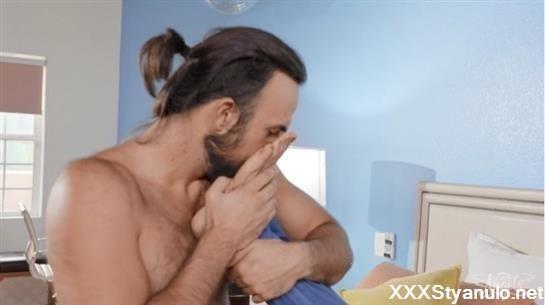 Foxxy My - Mistress In Denim [SD]