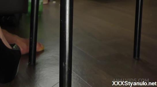 Queen Eugenia - Ots350 [SD]