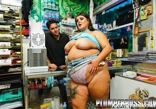 Leila Lewis - Bbw Bodega Banging [HD]