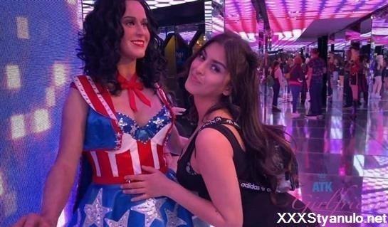 Sophia Leone - Bts [SD]