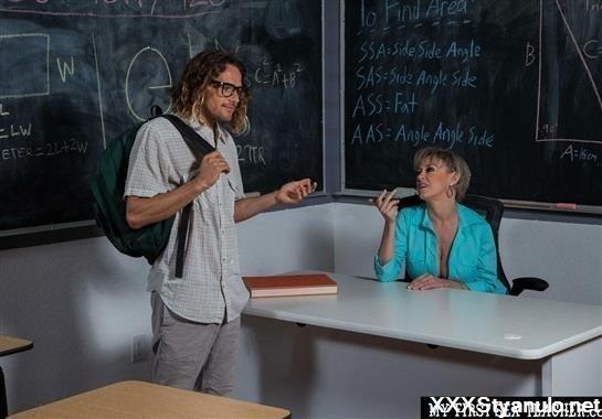 Dee Williams  - Professor Dee Williams Helps Are Student Focus... On Her Huge Tits And Wet Pussy [SD]