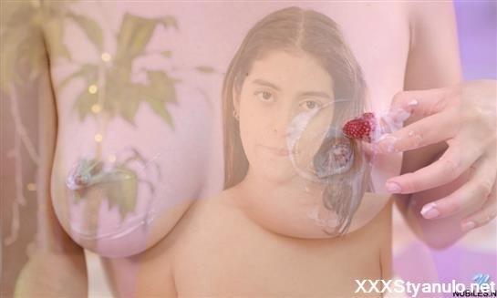 Uzza Wet - Yoga [FullHD]