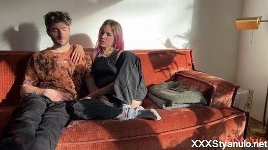 E838 - Kitti And Uri - Symbiotikka Seduction [SD]