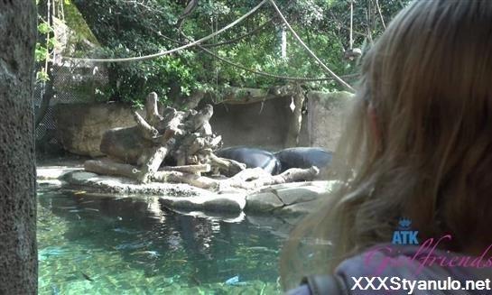 Kallie Taylor - La Jolla 3 [4K]