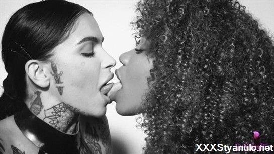 Raven Leigh - Split Tongue Slow Kiss [SD]