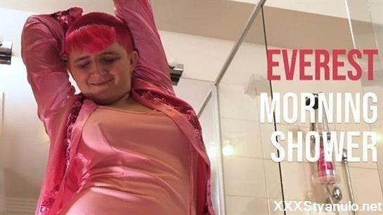 Everest Morning Shower - Girls Out West [SD]