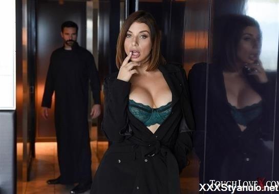 Ivy Lebelle - Dark Robe [SD]