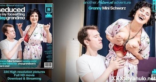 Mini Schwarz - Mini Schwarz Is A Horny Facesitting Granny That Wants Her Stepgrandsons Hard Cock In Her [FullHD]