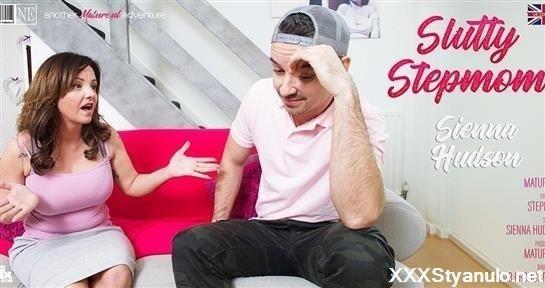 Ricky Stone - Slutty Stepmom Sienna Hudson Gets Banged By Her Stepson [FullHD]