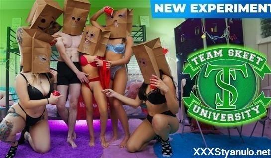 Freya Von Doom, Selina Bentz - Concept Teamskeet University 2 [SD]