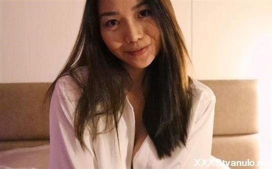 Maddie Chan - Got My Tinder Date Back To My Place [FullHD]