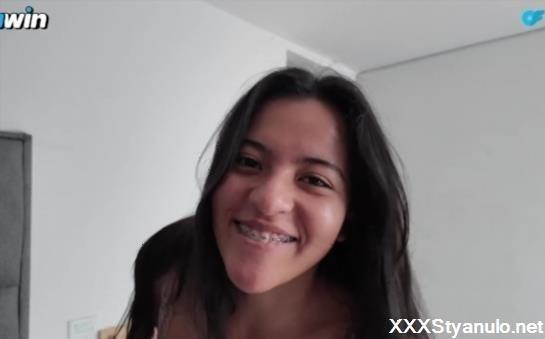 Soloincognita - Parte 2- Latina Inexperta Pruebra Polla Por Primera Vez [FullHD]