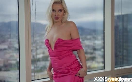 Cherry Kiss - Stunning Serbian [SD]