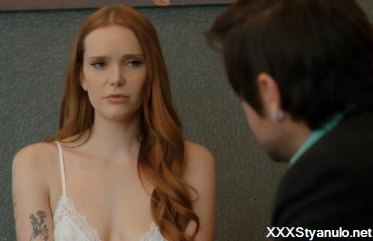 Chloe Foxxe - Chloe Foxxes Office Performance Check [SD]