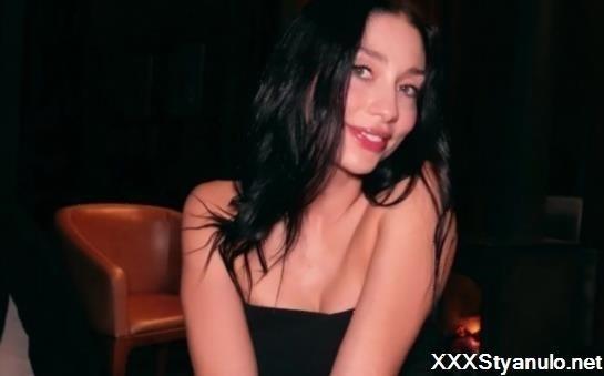 Miss Ary - Pov Wine Night Take A Wild Turn When Sexy Lost Girl Came To My House [FullHD]