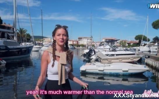 Allice Leo - Mes Vacances  Saint-Tropez ! Une Balade En Bateau Catastrophique ! Partie 2 - Ass - Ep 18 - Vlog [FullHD]