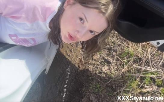 Angelica Heaven - Little Babe Girl Gave Herself To Be Fucked In The Ass By A Taxi Driver And He Pissed In Her Mouth [FullHD]