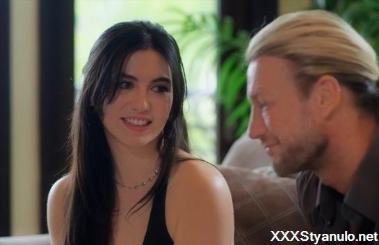 Megan Mistakes - Seduces Dads Best Friend [SD]