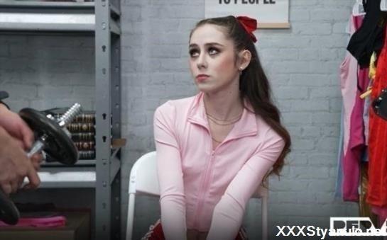 Daisy Fox - Case No. 8003862 - The Fit Thief [SD]