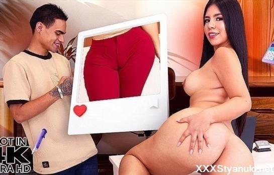 Elizabeth Marquez - Camel Toe [FullHD]