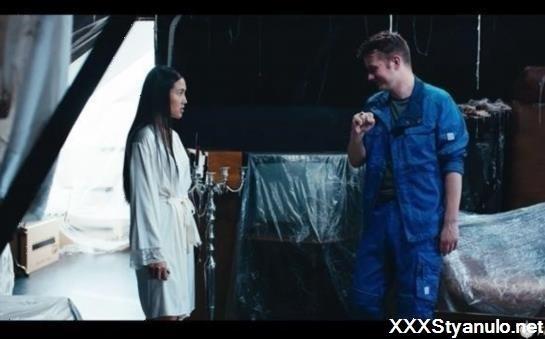 May Thai - Clumsy [SD]