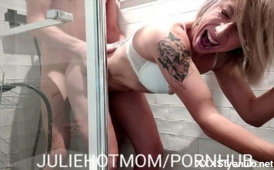 Juliehotmom - Hard Shower With My Slut Hot Stepmom. She Screams When I Fuck Her Ass - Juliehotmom [FullHD]