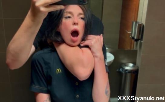 Eva Soda - Risky Public Sex In The Toilet. Fucked A Mcdonalds Worker Because Of Spilled Soda! - Eva Soda [FullHD]