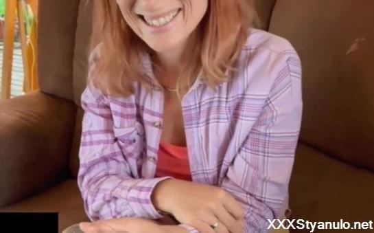 FrenchyTouch - Complete Girlfriend Experience ! Episode 1  Housekiper Is Dating Her Boss ! [FullHD]