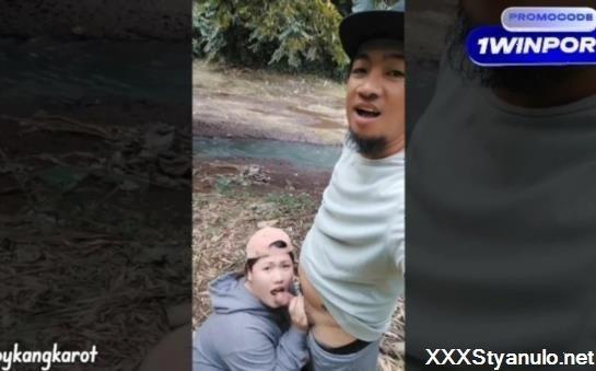 PinoyKangkarot - Libugan Sa Tabing Ilog, Pinasubo Nya Sakin Titi Nya Ng Muntik Na Kami Makita Ng Dumaan [FullHD]