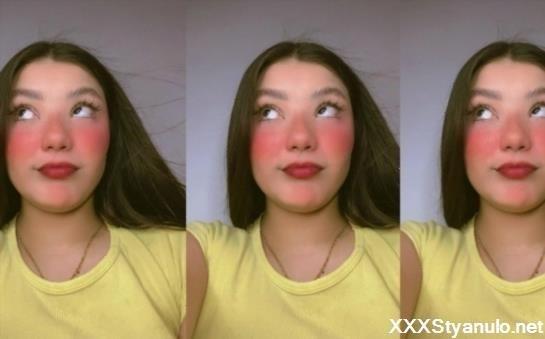 Mckencie12 - Beautiful Colombian Latin Influencer Gives Makeup Lessons And Then Has Sex [FullHD]