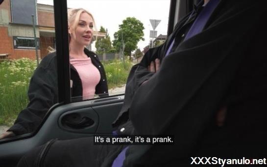 Angie Lynx - You Fucked My Mum [SD]