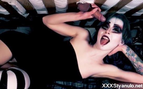 Myschoollife - The Monster Under My Bed [FullHD]