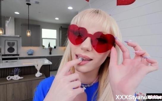 Cecelia Taylor - Toyed To The Brink [SD]