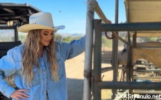 Blake Blossom - Country Girls Neighbor [SD]