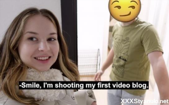 Anna Sibster - One Day In The Life Of Anna Sibster [FullHD]