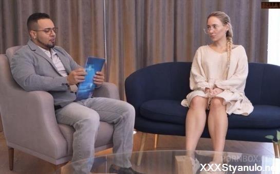 Bella Mur - Turned Shy Girl Into A Naughty Slut - The Therapy Went Fine! [SD]