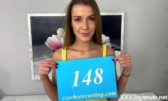 Alexis Crystal, GEORGE UHL - Amazing Brunette At Porn Casting [FullHD]