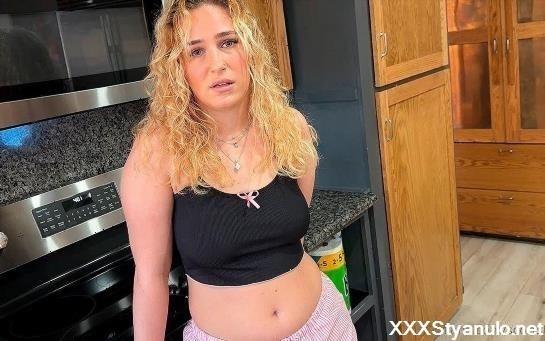 Amateurs - Step Sister And Step Brother Learn To Get Along [FullHD]