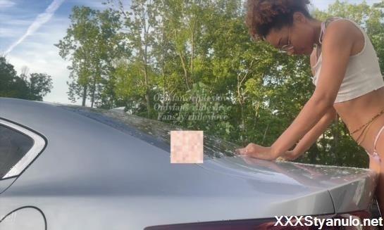 Thedivineebony - Ebony Washes Her Car In Skimpy Clothes While Neighbor Watches [FullHD]